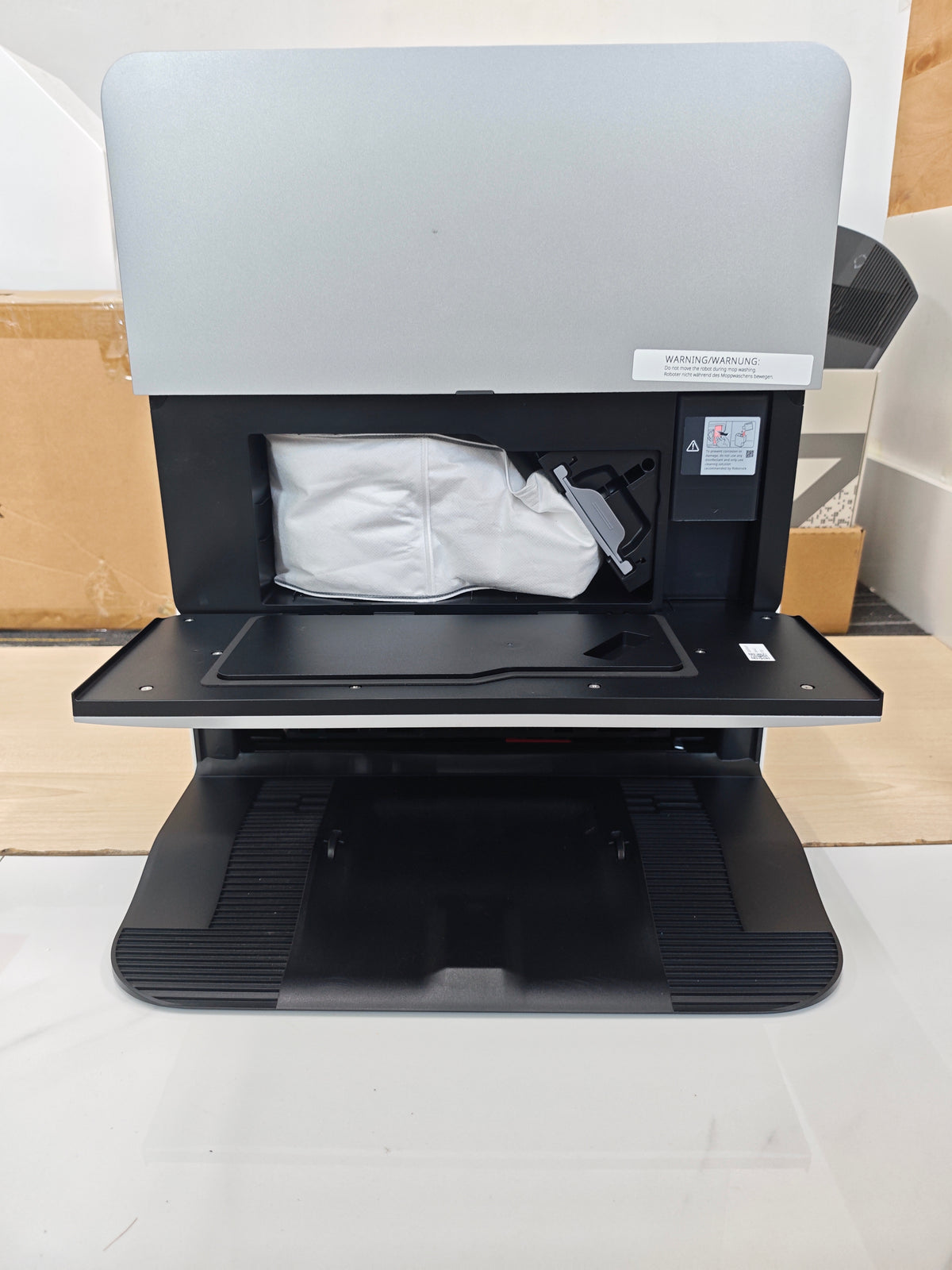 9.4  Roborock Saros 20 Sonic Complete - Certified Refurbished