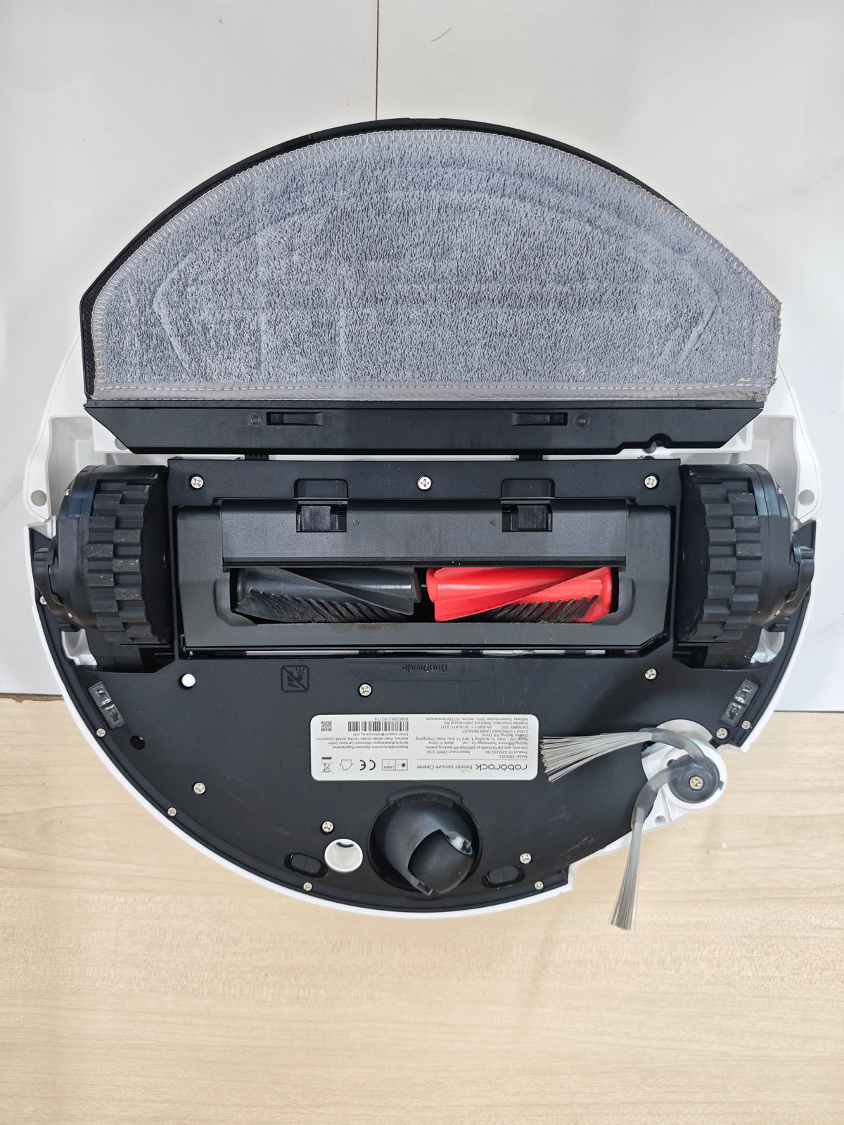 9.4  Roborock Saros 20 Sonic Complete - Certified Refurbished
