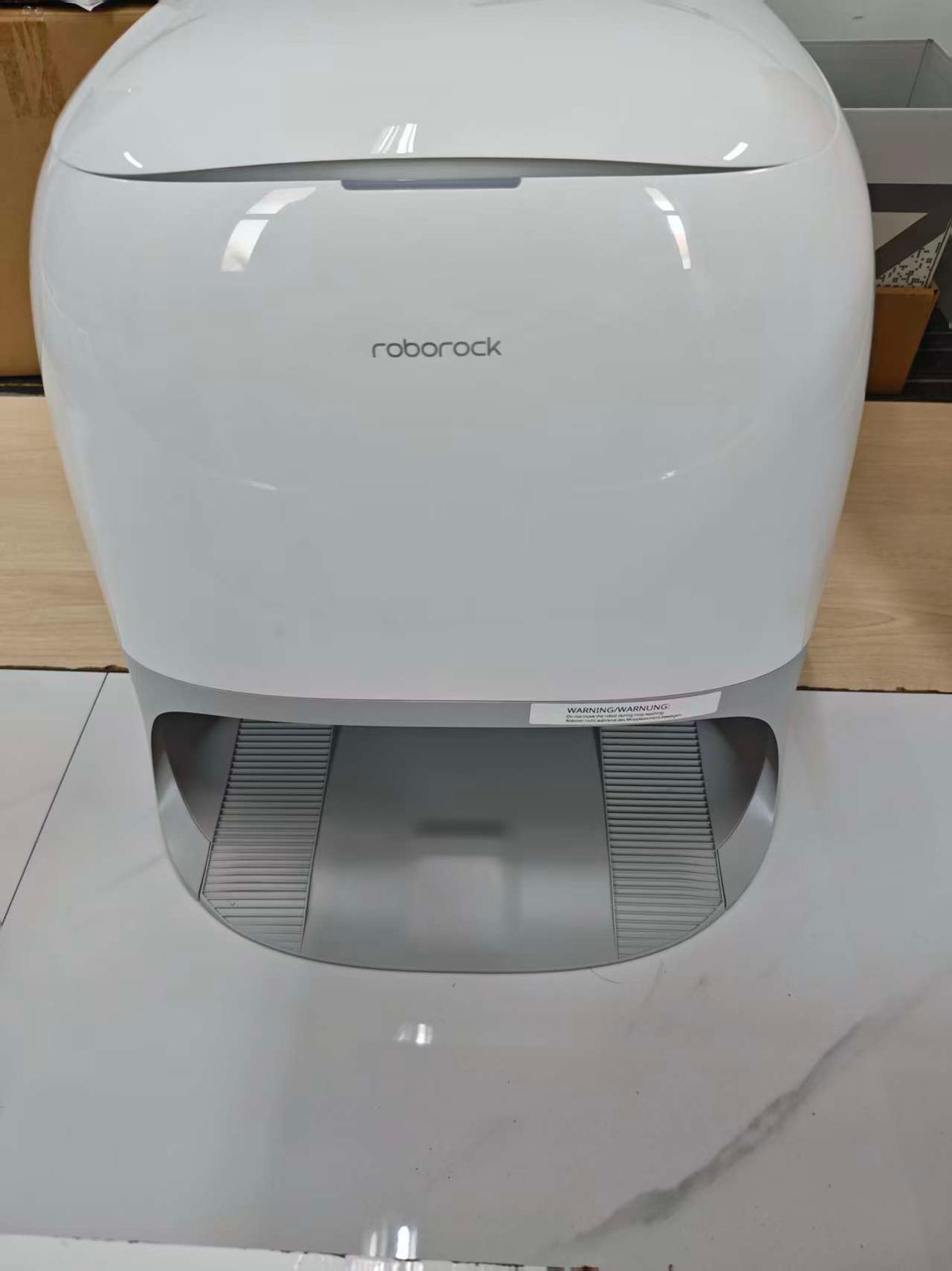9.18 Auction Roborock Curv 2 Pro - Demo Set