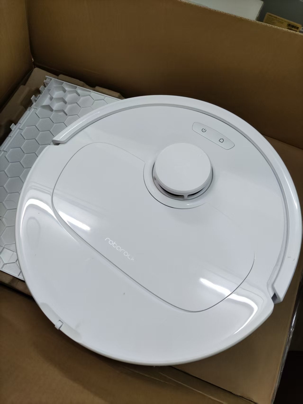 Certified Refurbished Roborock Qrevo S White- (3 Months Warranty Period)